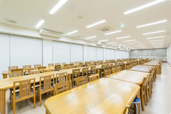写真：学生食堂
