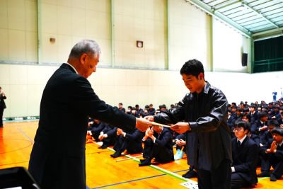 ４月１０日（水）令和５年度後期功労賞受賞表彰式を実施