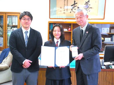 ２月１７日（月）第４４回全国高校生読書体験記コンクール　優良賞受賞