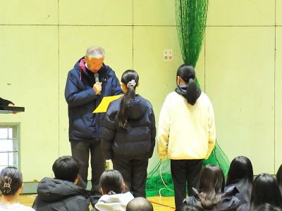 １２月２６日（木）全国高等専門学校体育大会特別表彰受賞式を実施