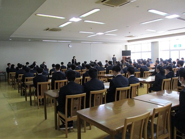 ４月８日（土）若潮寮入寮式を行いました