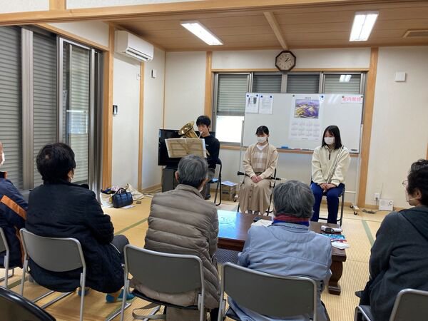 １２月４日（日）ふれあいサロン山尻を学生が訪問