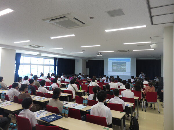 夏季オープンスクールを開催