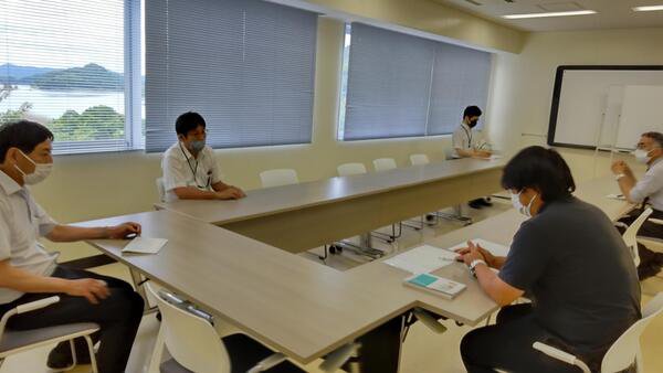 ７月４日（月）新任教員授業参観等を行いました。