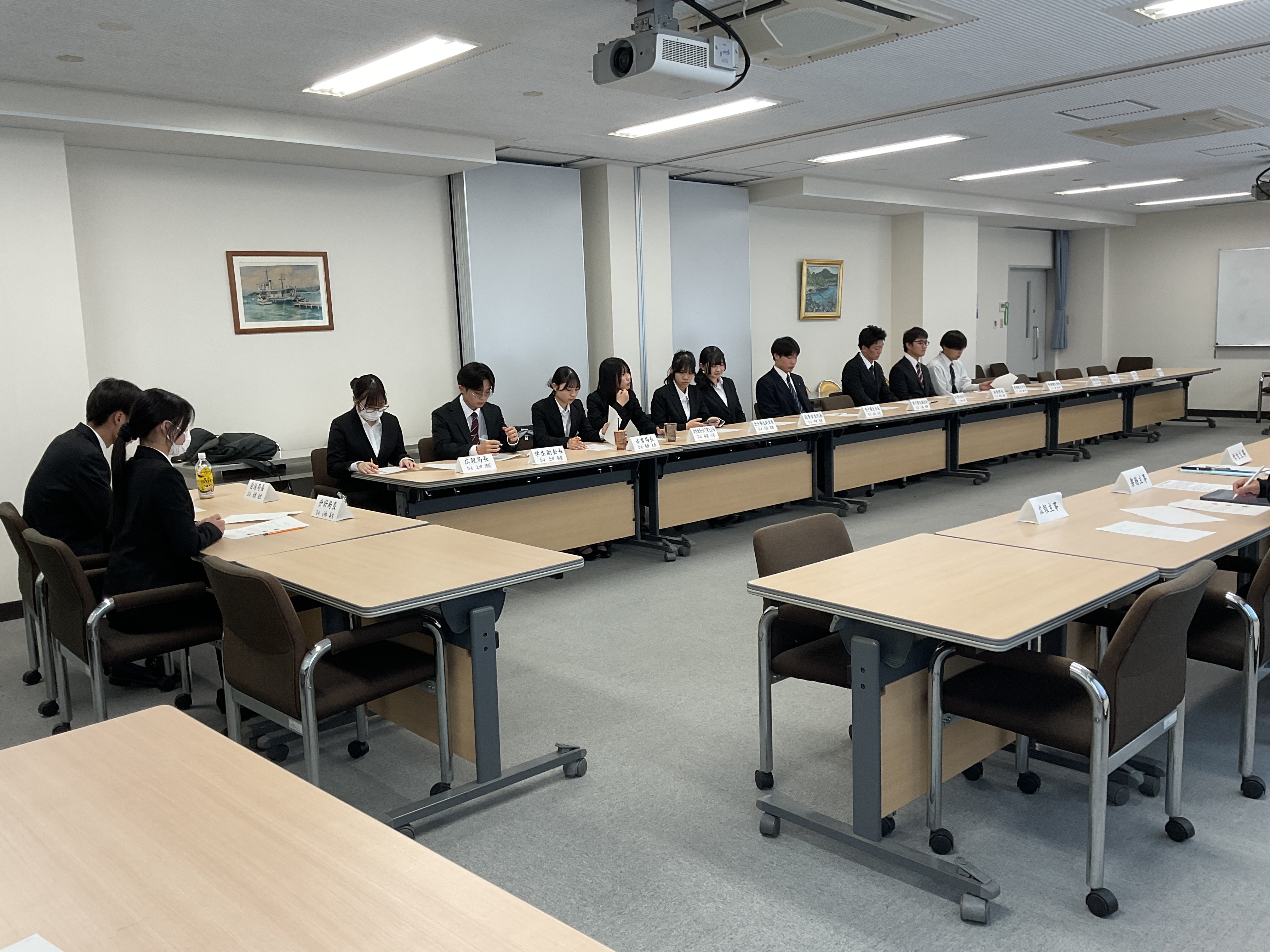 １０月２９日（水）「学生と教職員との懇談会」開催